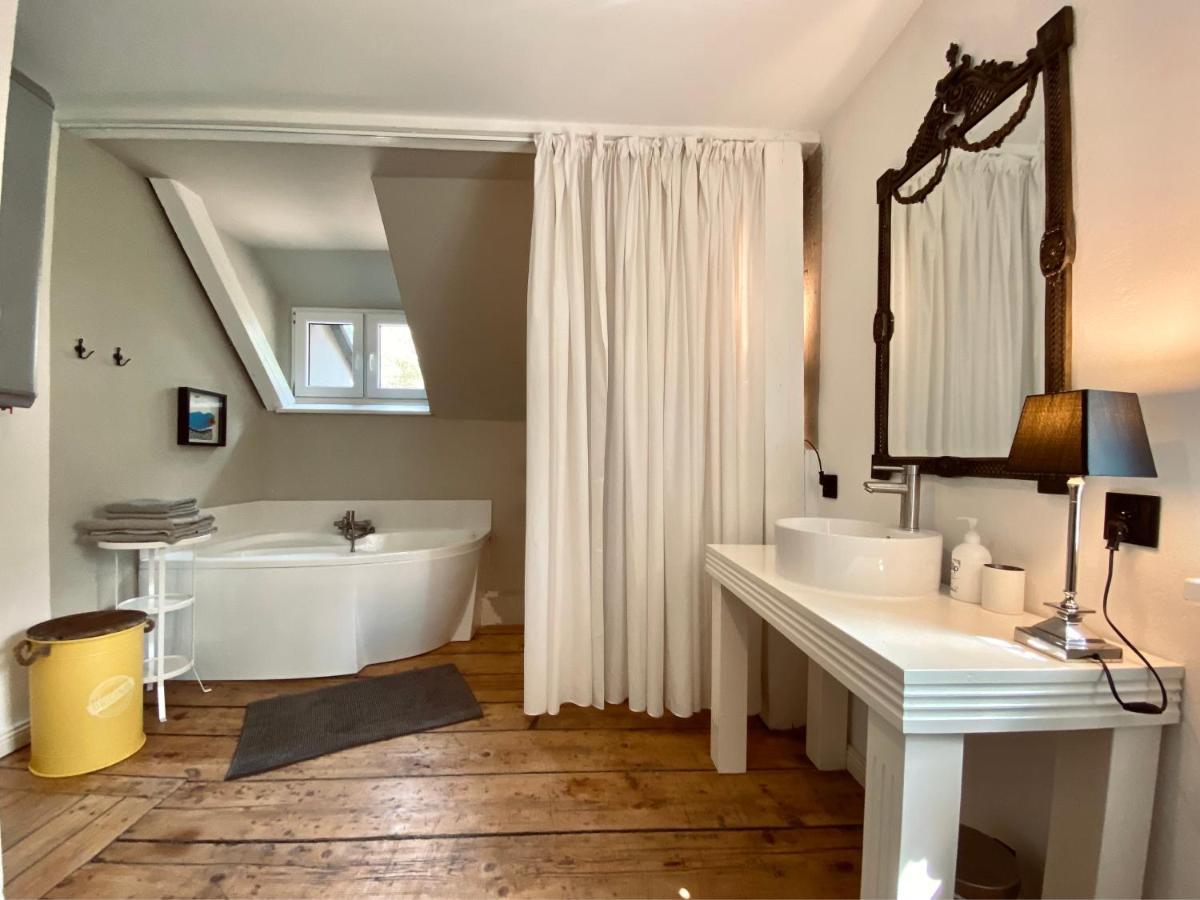Dom Ogrodnika Guest House Biala Olecka Ngoại thất bức ảnh