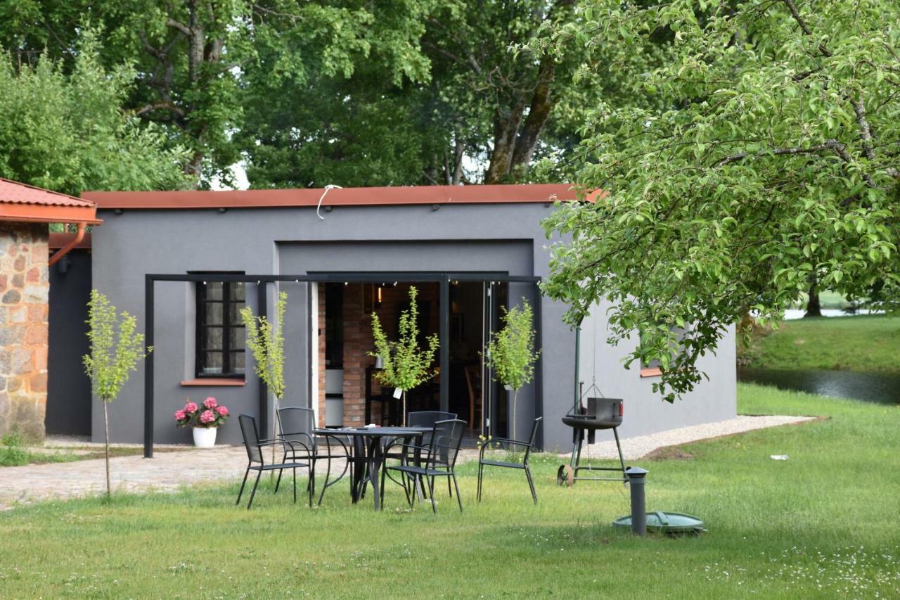 Dom Ogrodnika Guest House Biala Olecka Ngoại thất bức ảnh